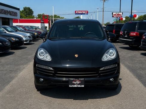 Used 2013 Porsche Cayenne S AWD/4WD image 2