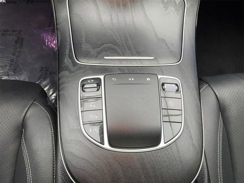 Used 2022 Mercedes-Benz E 350 E 350 image 32