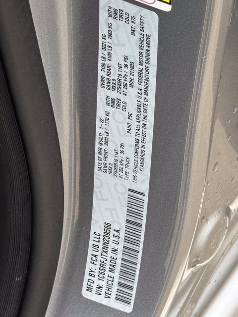 Used 2022 RAM 1500 Laramie AWD/4WD image 32