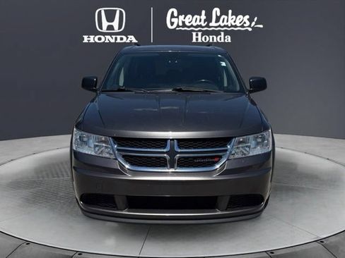 Used 2017 Dodge Journey SE w/ Flexible Seating Group FWD image 9