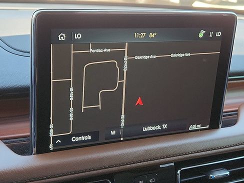 Used 2022 Lincoln Aviator Reserve w/ Equipment Group 201A AWD/4WD image 9