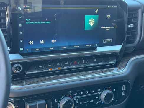 Used 2025 Chevrolet Silverado 1500 LT w/ Safety Package image 24