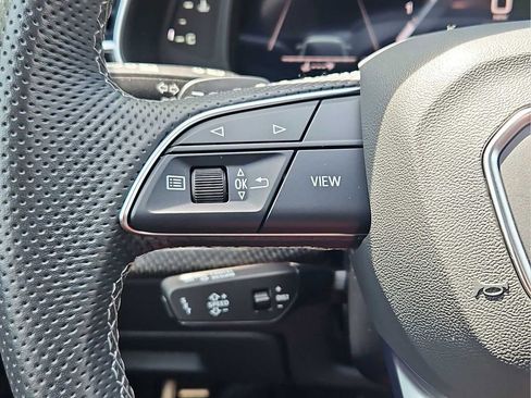 Certified 2023 Audi SQ7 Premium Plus AWD/4WD image 20