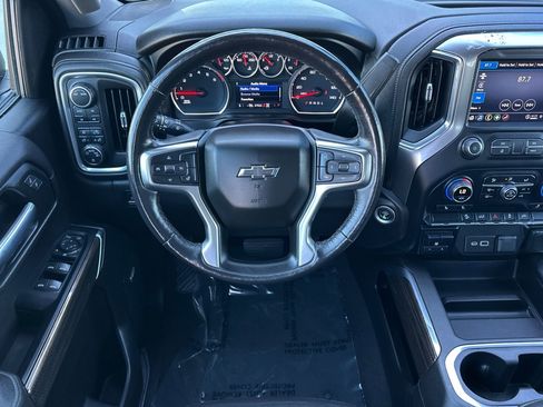 Used 2022 Chevrolet Silverado 1500 RST image 17