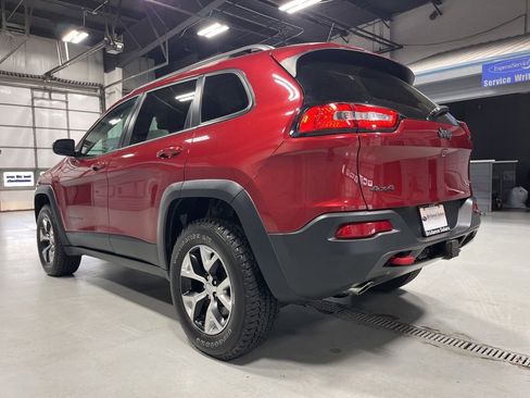 Used 2015 Jeep Cherokee Trailhawk w/ Trailer Tow Group AWD/4WD image 5