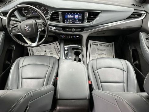 Used 2023 Buick Enclave Essence w/ Sport Touring Edition image 21