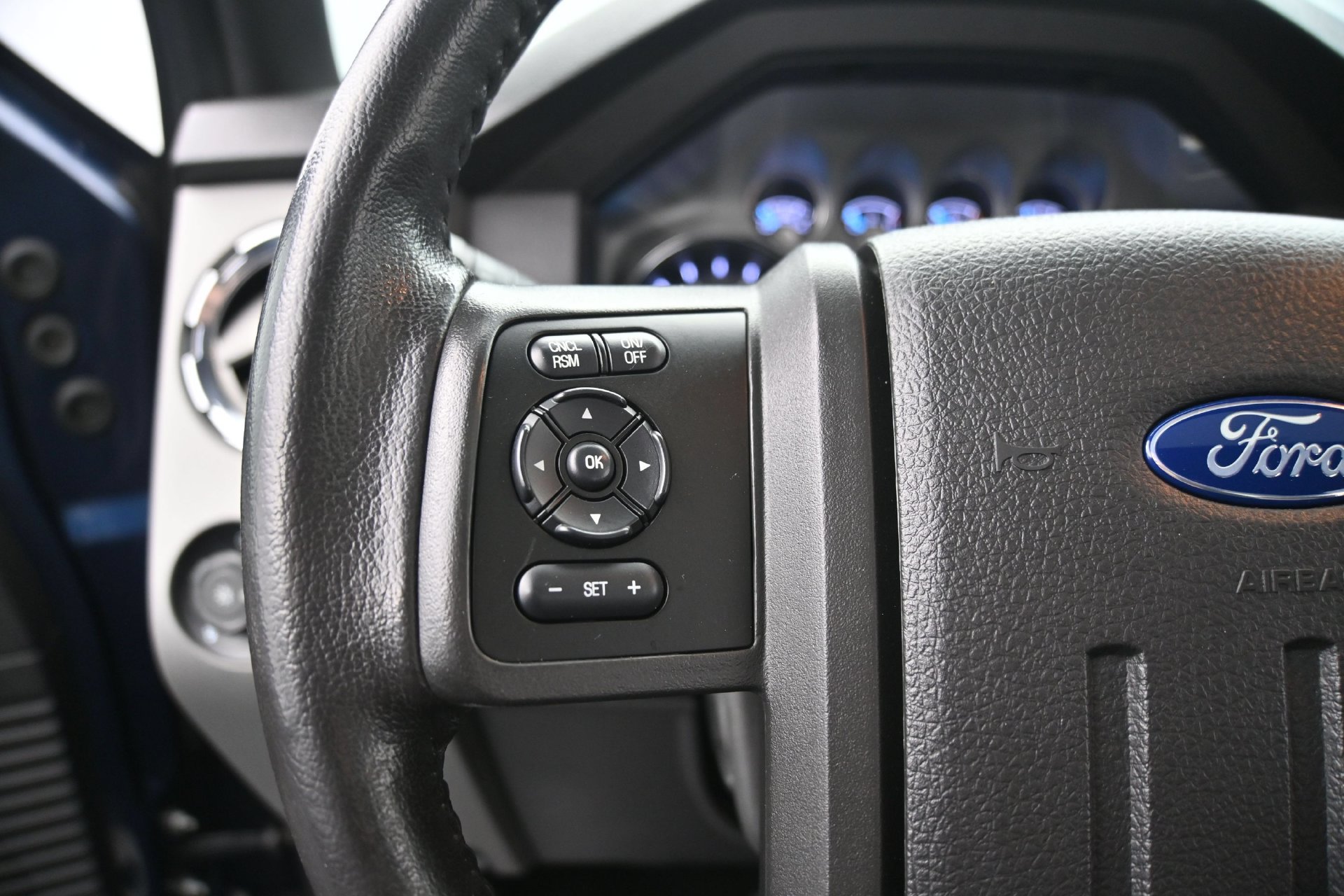 Used 2016 Ford F250 Lariat w/ Lariat Ultimate Package AWD/4WD image 22