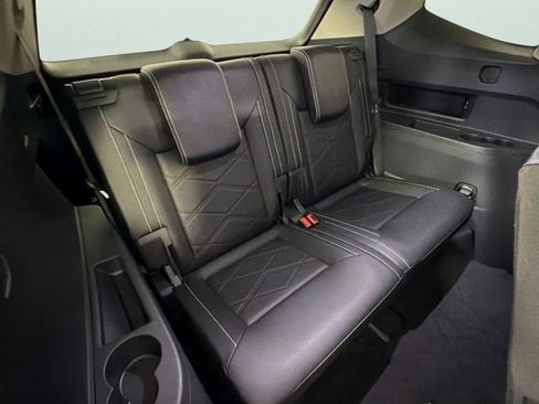 Used 2024 Volkswagen Atlas SE FWD image 30
