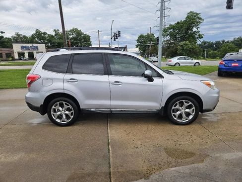 Used 2016 Subaru Forester 2.5i Touring w/ Eyesight & Navigation System AWD/4WD image 5
