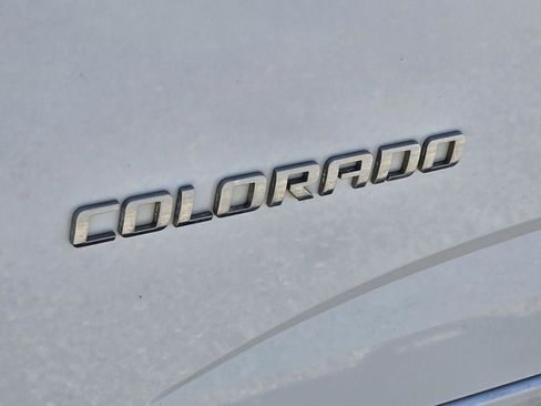 Used 2019 Chevrolet Colorado LT w/ LT Convenience Package AWD/4WD image 26