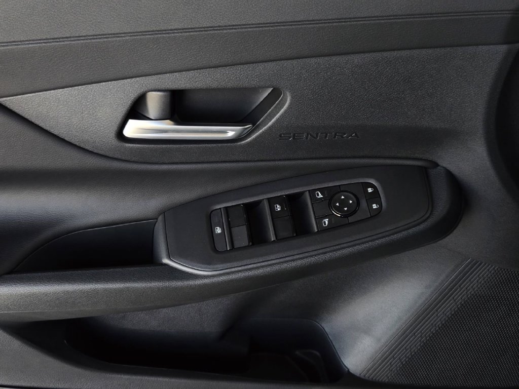 New 2027 Nissan Sentra SV w/ Floor Mat Package FWD image 15
