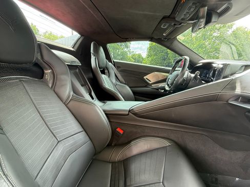 Used 2024 Chevrolet Corvette Z06 RWD image 38