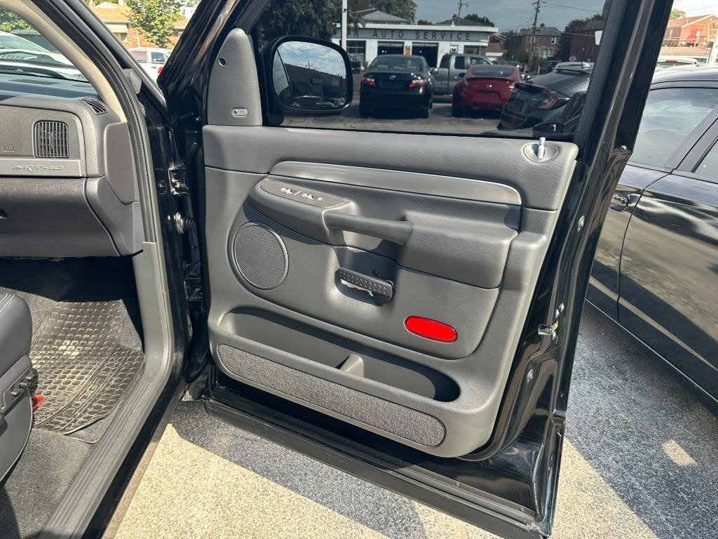 Used 2005 Dodge Ram 1500 Truck 2WD Quad Cab image 15