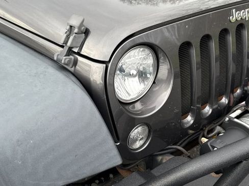 Used 2017 Jeep Wrangler Unlimited Sport w/ Quick Order Package 23S image 12