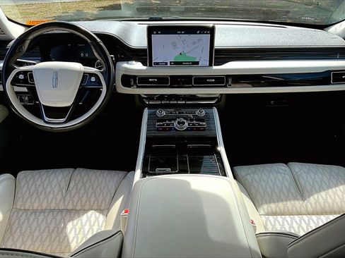 Used 2022 Lincoln Aviator Black Label w/ Dynamic Handling Package image 15