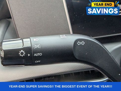 Used 2025 Hyundai Santa Cruz SEL image 37