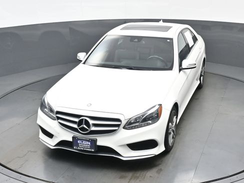 Used 2015 Mercedes-Benz E 350 4MATIC Sedan image 39