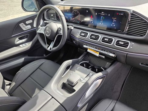 New 2026 Mercedes-Benz GLE 350 4MATIC image 11