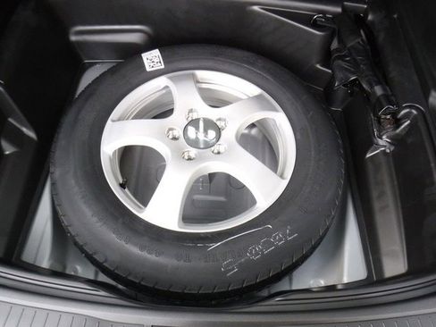 New 2025 Jeep Grand Cherokee Altitude image 36