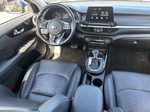 Used 2020 Kia Forte EX FWD image 12