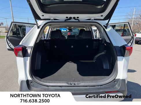 Used 2024 Toyota RAV4 Adventure image 17