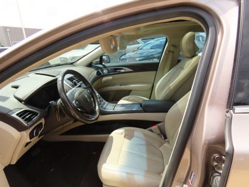 Used 2019 Lincoln MKZ Reserve w/ Luxury Package image 22