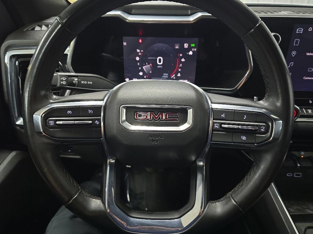 Used 2023 GMC Canyon Elevation w/ Elevation Premium Package AWD/4WD image 18