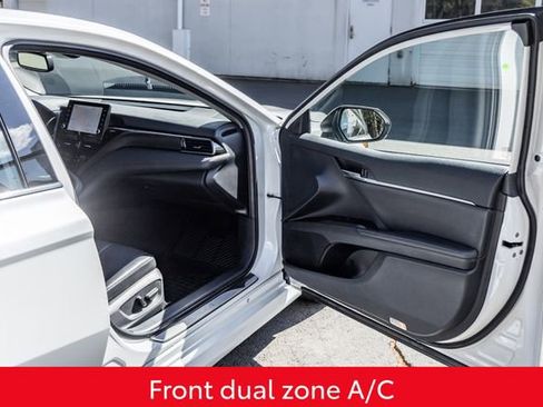 Used 2023 Toyota Camry XLE w/ Cold Weather Package AWD/4WD image 18