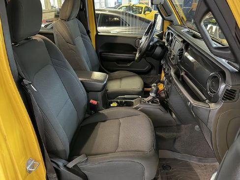 Used 2021 Jeep Wrangler Unlimited Sport AWD/4WD image 12