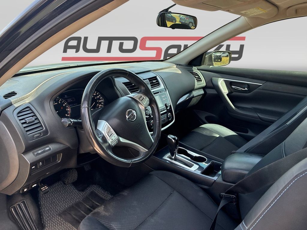 Used 2018 Nissan Altima 2.5 SR FWD image 10