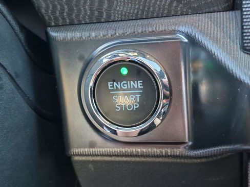Used 2022 Ford F150 Platinum w/ Equipment Group 701A High AWD/4WD image 23