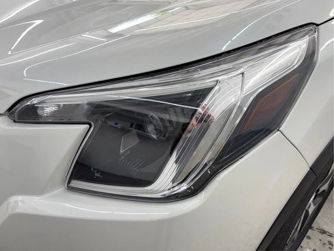 Used 2024 Subaru Forester Premium AWD/4WD image 32