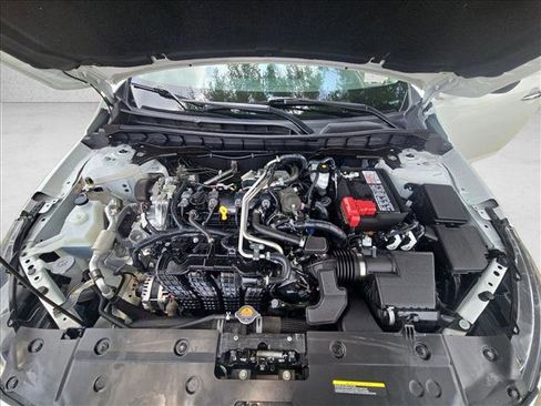 Used 2025 Nissan Altima 2.5 SV FWD image 20