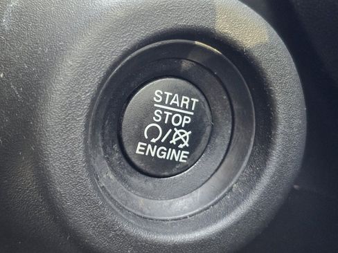 Used 2023 RAM ProMaster 2500 FWD image 11