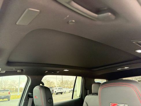 Used 2024 Chevrolet Traverse Z71 w/ Enhanced Driving Package image 22
