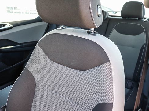 Used 2023 Volkswagen Taos S image 25