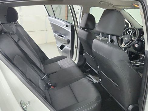 Used 2021 Kia Sportage LX image 18