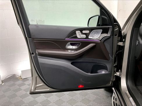 Used 2020 Mercedes-Benz GLE 350 image 24