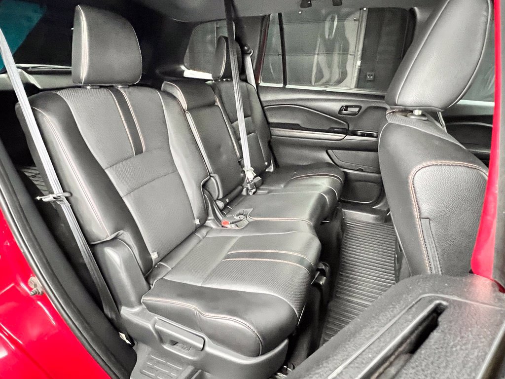 Used 2023 Honda Passport TrailSport image 13