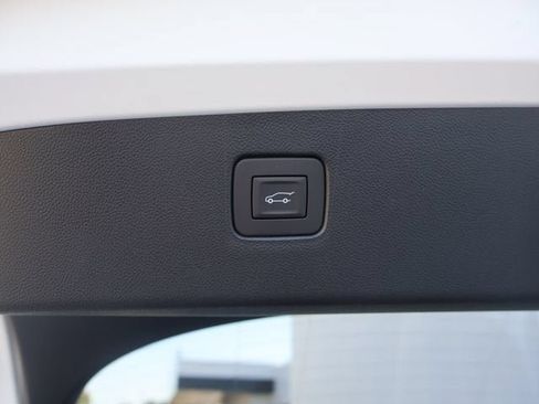 New 2026 Buick Envista Sport Touring w/ Convenience I Package FWD image 9