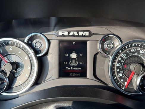 Used 2025 RAM 1500 Big Horn AWD/4WD image 49