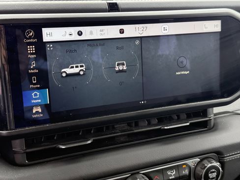 Used 2025 Jeep Wrangler Unlimited Sahara image 20