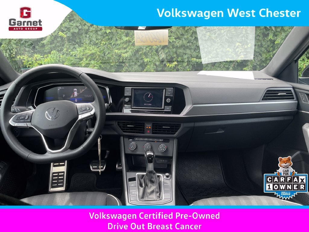 Certified 2024 Volkswagen Jetta Sport FWD image 30