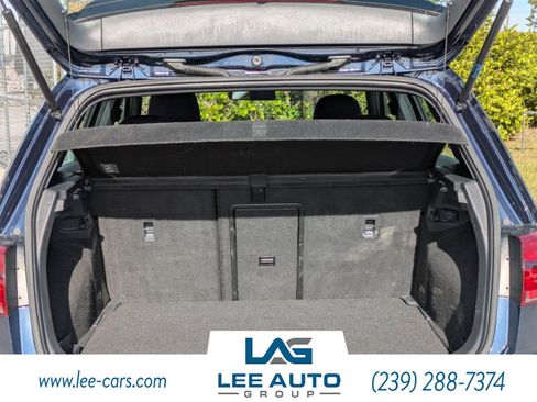 Used 2017 Volkswagen GTI Sport image 10