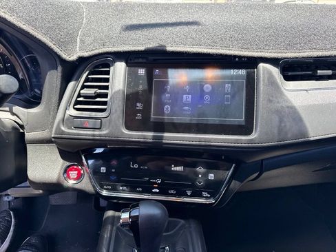 Used 2016 Honda HR-V EX image 8