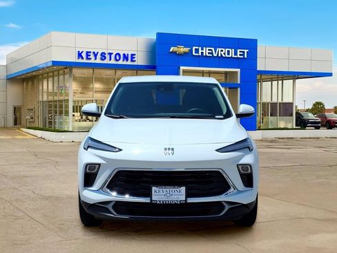 Used 2025 Buick Encore GX Preferred FWD image 2