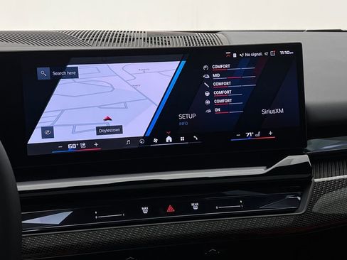 Used 2025 BMW M5 Touring w/ M Driver's Package image 25