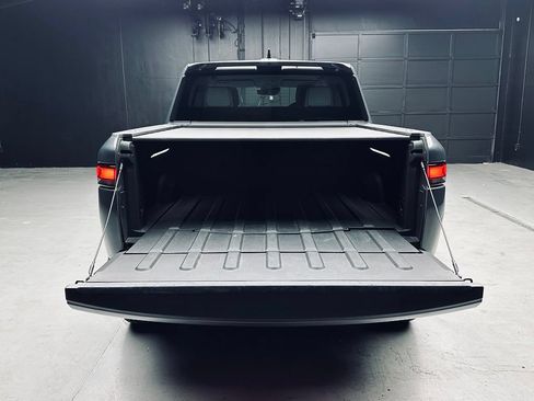 Used 2022 Rivian R1T Adventure AWD/4WD image 43