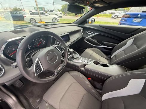 Used 2023 Chevrolet Camaro SS RWD image 14