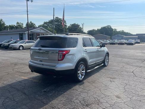 Used 2011 Ford Explorer XLT w/ 201A Rapid Spec Order Code FWD image 5
